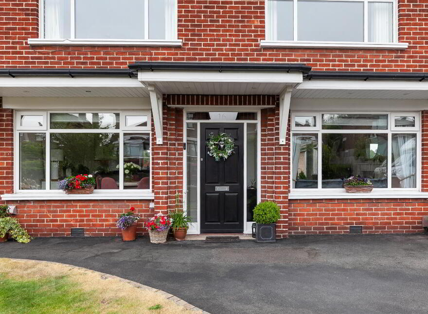 16 Richhill Park, Belfast, BT5 6HG
