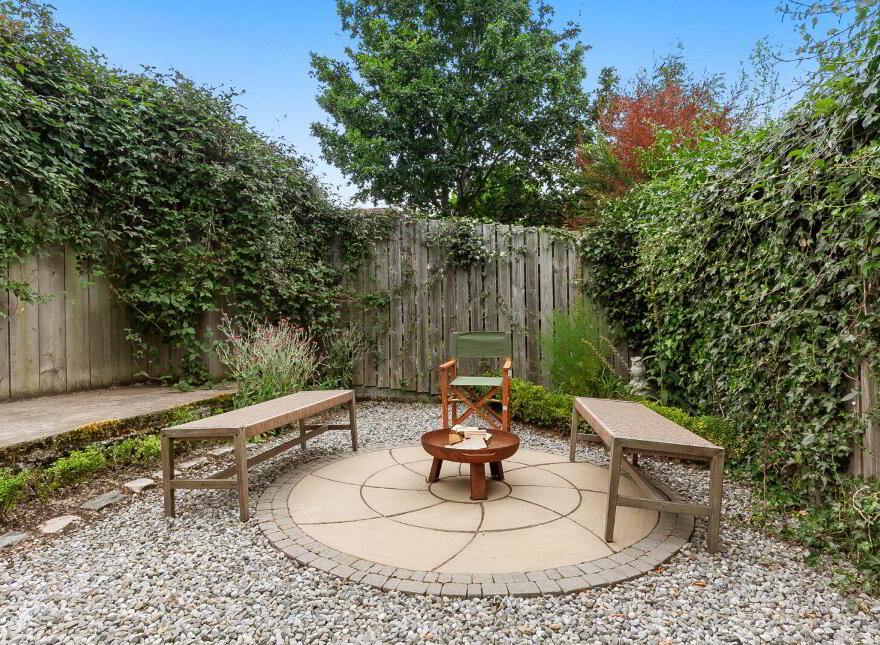 16 Richhill Park, Belfast, BT5 6HG