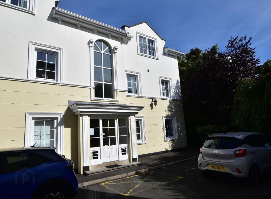 24 Glenmore Place, Lambeg, Lisburn, BT27 4QT