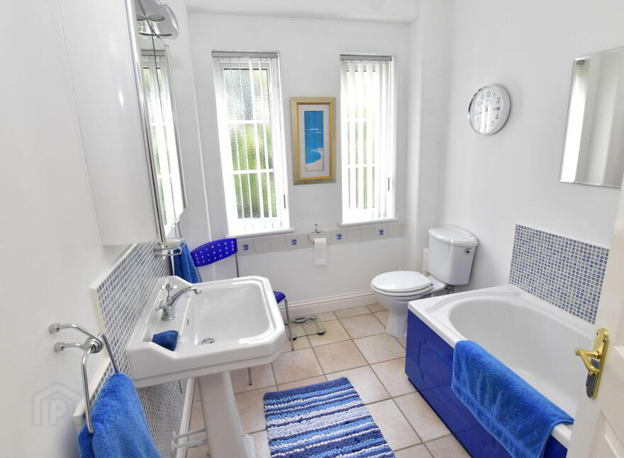 24 Glenmore Place, Lambeg, Lisburn, BT27 4QT