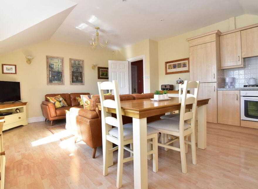 24 Glenmore Place, Lambeg, Lisburn, BT27 4QT