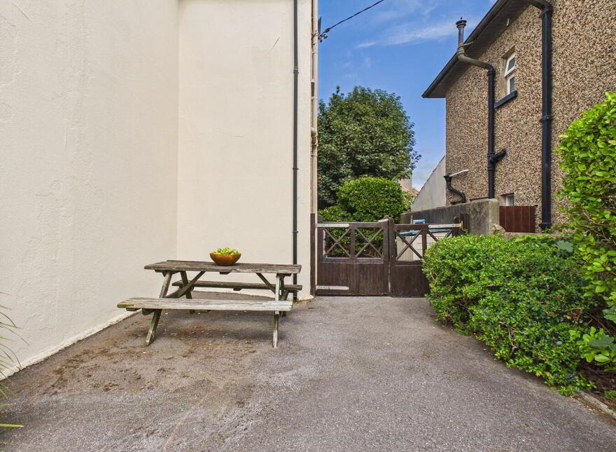 Sheelin, Church Road, Tramore, X91F9N1