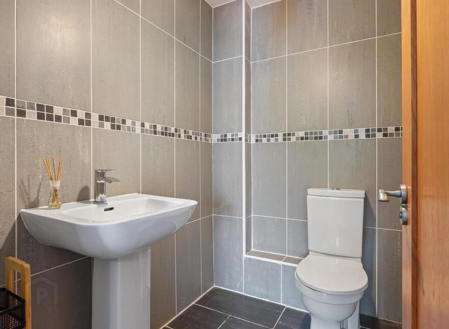 1 Lady Wallace Way, Lisburn, BT28 3WR