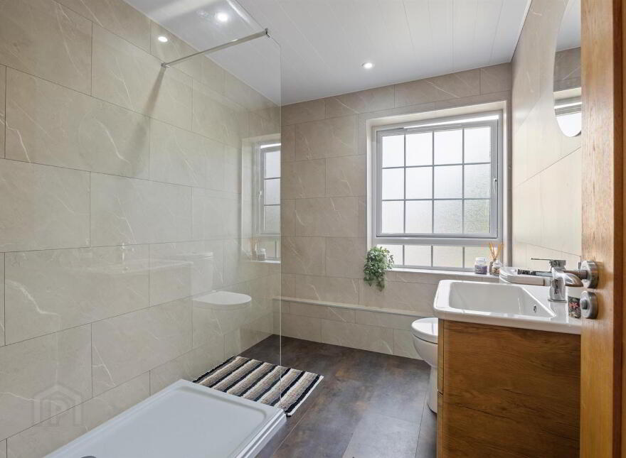 1 Lady Wallace Way, Lisburn, BT28 3WR