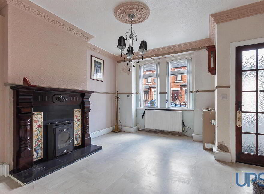 16 Amcomri Street, Belfast, BT12 7NB