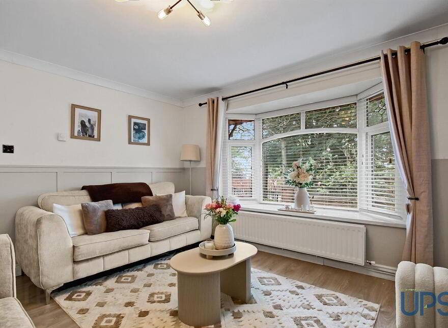 9 Glencolin Walk, Glen Road, Belfast, BT11 8PF