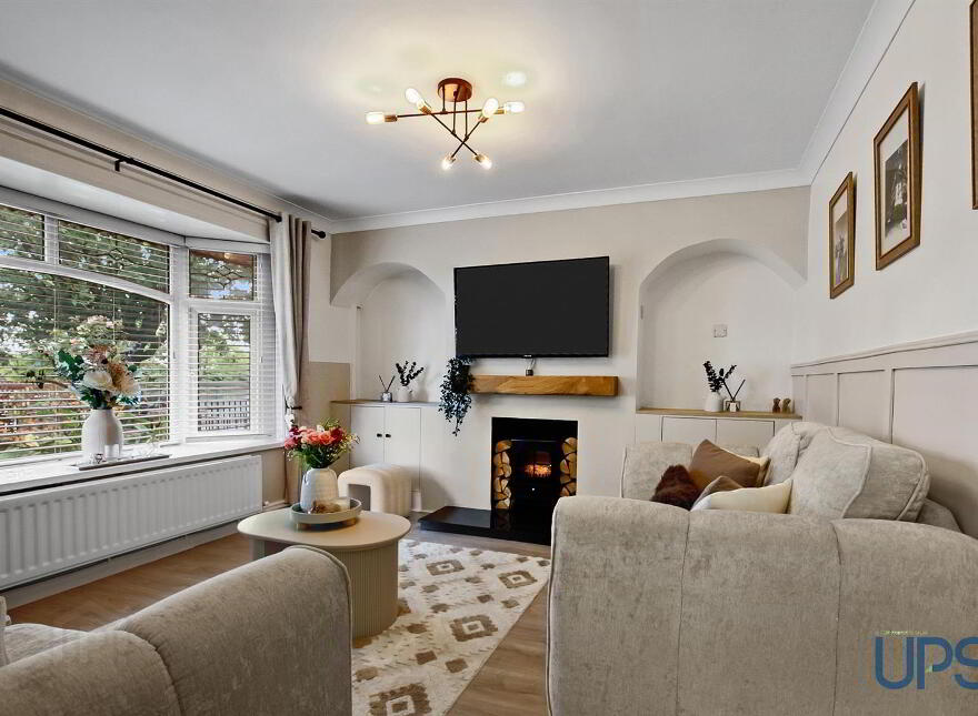 9 Glencolin Walk, Glen Road, Belfast, BT11 8PF