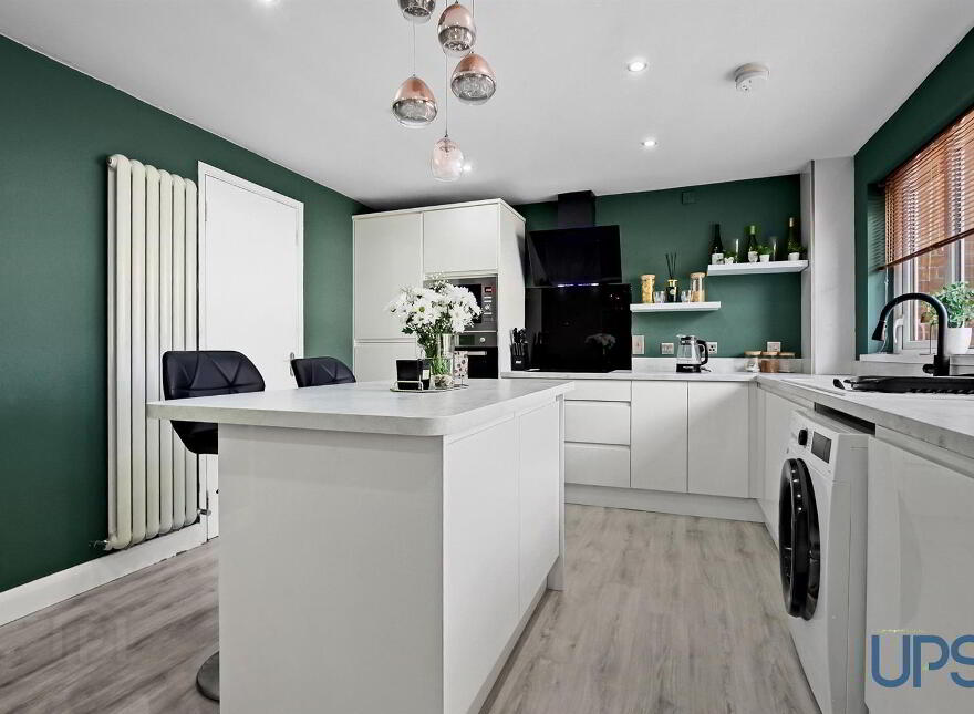 9 Glencolin Walk, Glen Road, Belfast, BT11 8PF