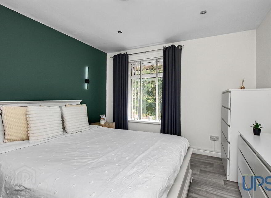 9 Glencolin Walk, Glen Road, Belfast, BT11 8PF