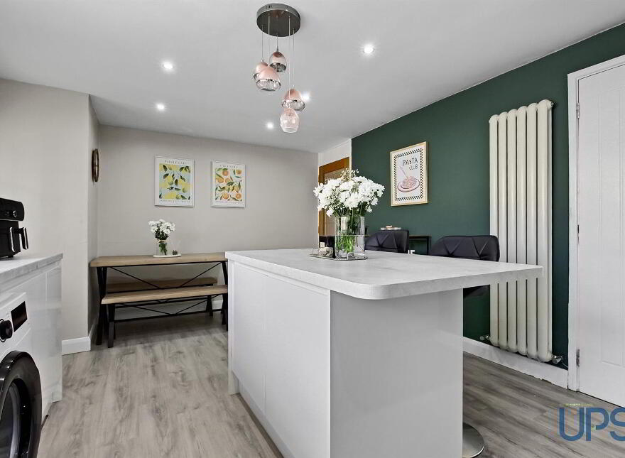 9 Glencolin Walk, Glen Road, Belfast, BT11 8PF