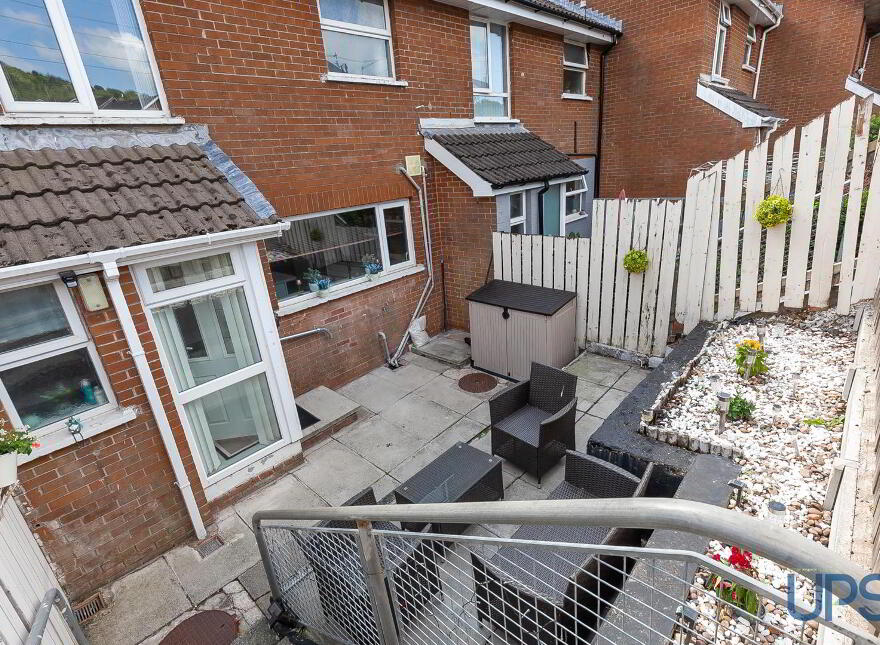 9 Glencolin Walk, Glen Road, Belfast, BT11 8PF