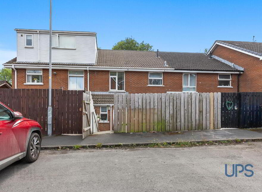 9 Glencolin Walk, Glen Road, Belfast, BT11 8PF