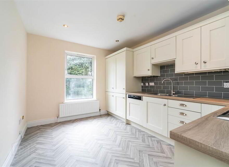 1 Marlborough Manor, 48 Marlborough Park South, Belfast, BT9 6HS