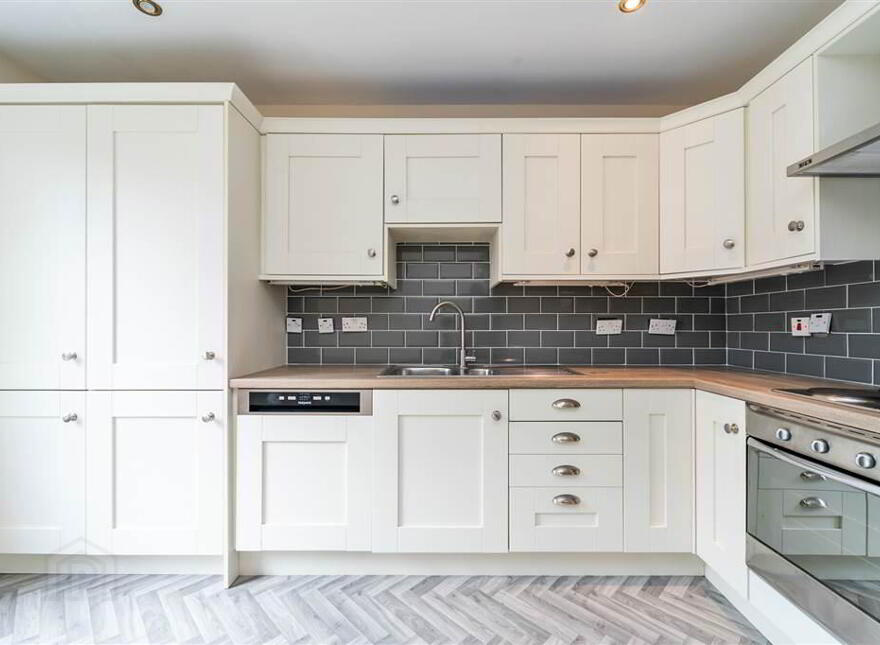 1 Marlborough Manor, 48 Marlborough Park South, Belfast, BT9 6HS