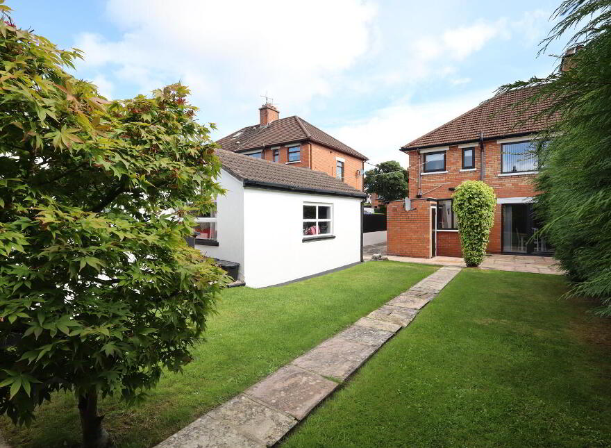27 Knockfergus Park, Greenisland, Carrickfergus, BT38 8SN