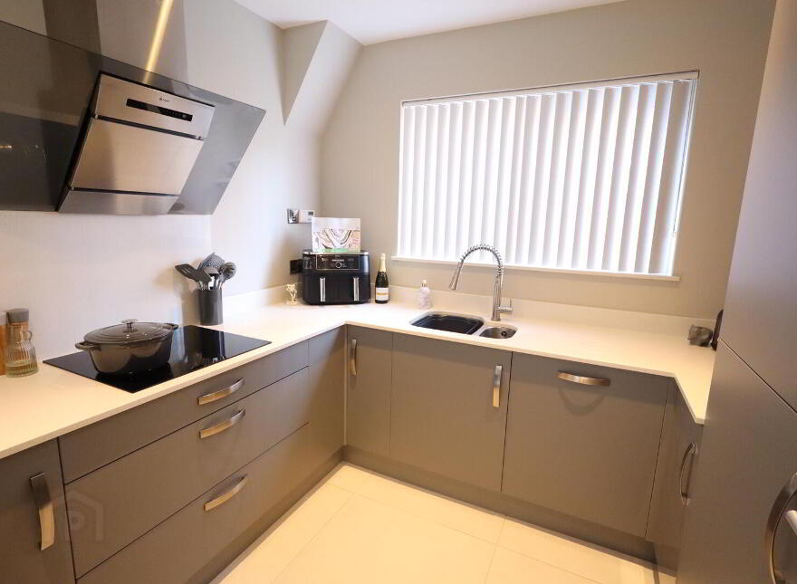 27 Knockfergus Park, Greenisland, Carrickfergus, BT38 8SN