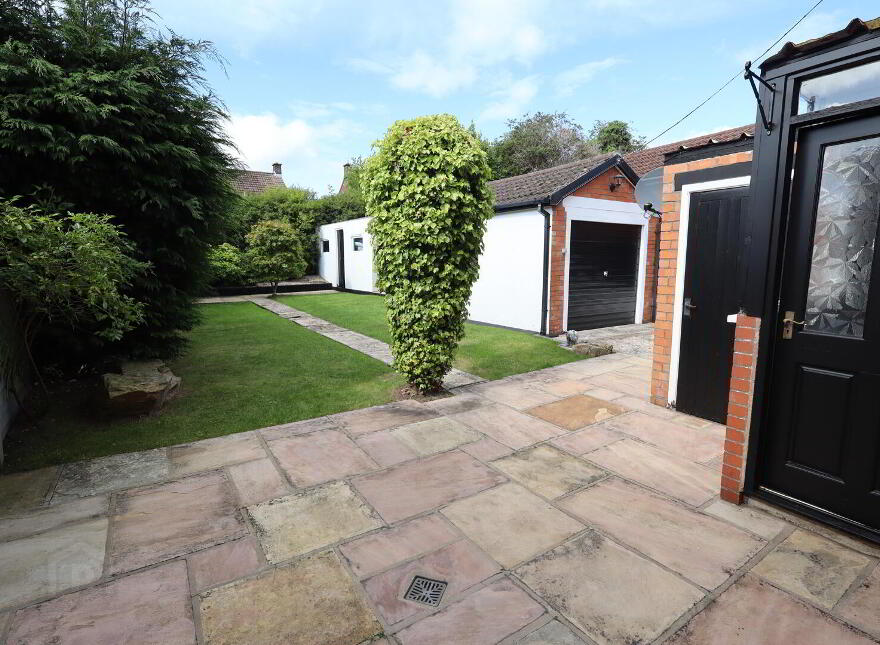 27 Knockfergus Park, Greenisland, Carrickfergus, BT38 8SN
