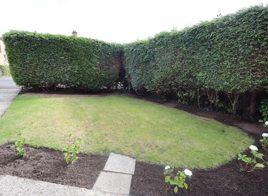 27 Knockfergus Park, Greenisland, Carrickfergus, BT38 8SN