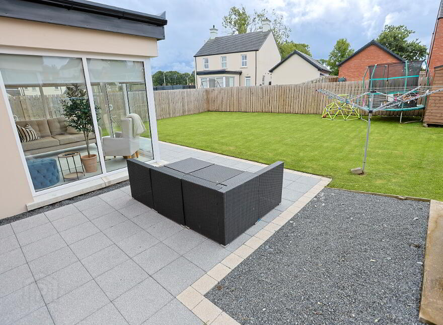 14 Carbet Meadows, Portadown, Craigavon, BT63 5GH
