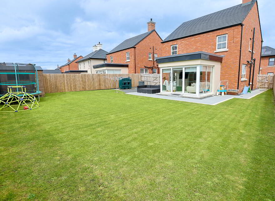 14 Carbet Meadows, Portadown, Craigavon, BT63 5GH