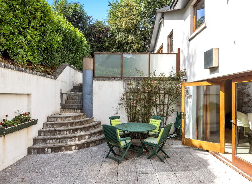 29 Millvale Road, Royal Hillsborough, BT26 6HR