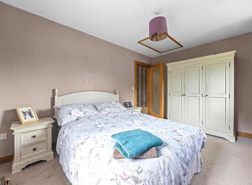 29 Millvale Road, Royal Hillsborough, BT26 6HR