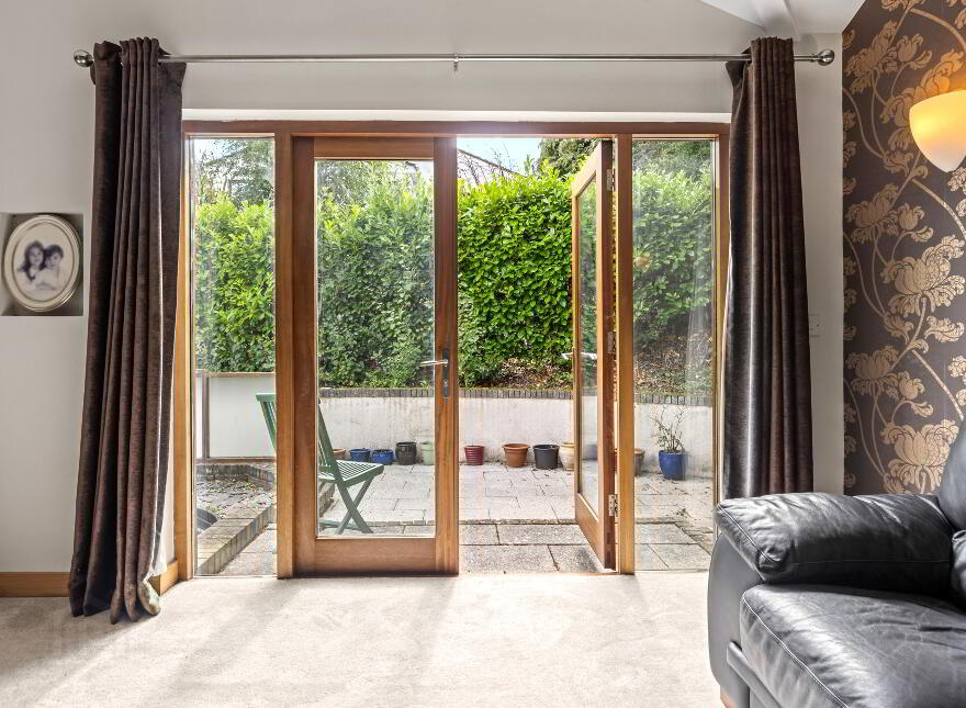 29 Millvale Road, Royal Hillsborough, BT26 6HR
