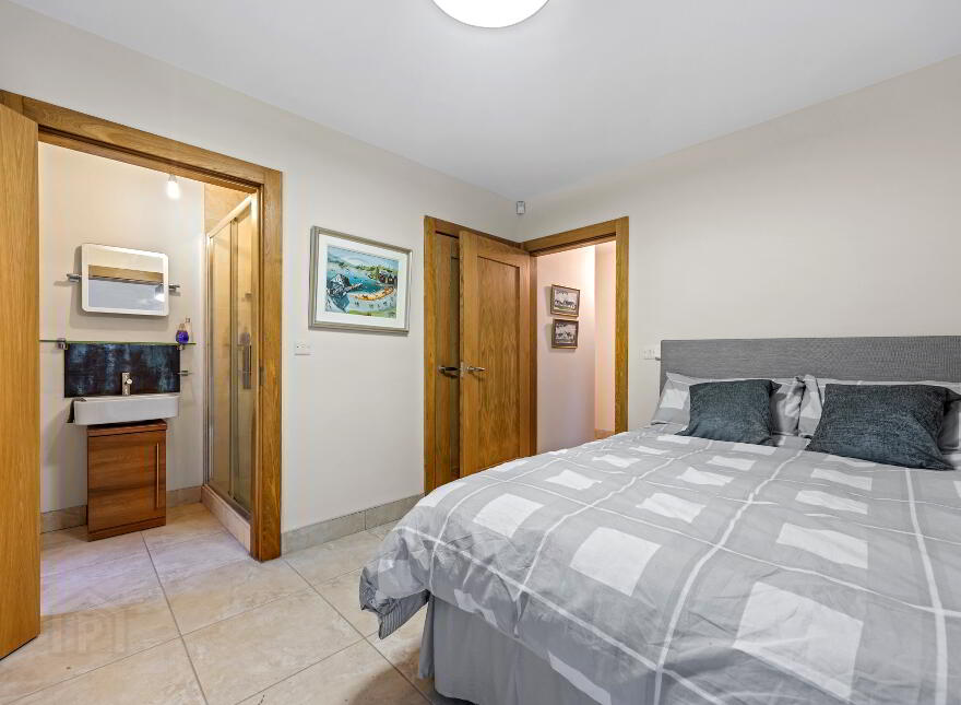 29 Millvale Road, Royal Hillsborough, BT26 6HR