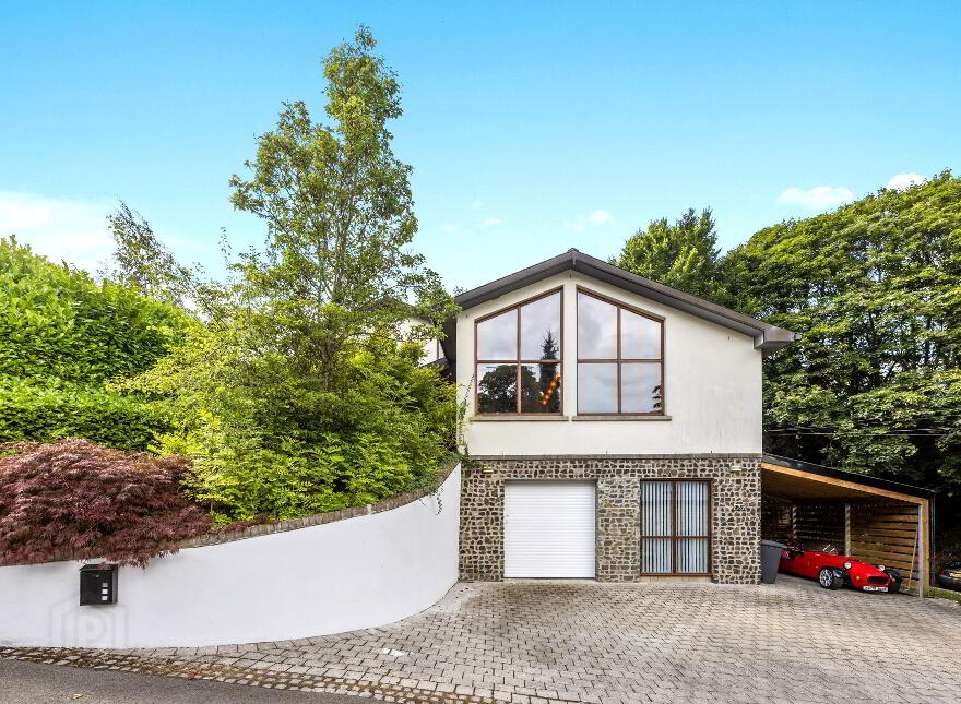 29 Millvale Road, Royal Hillsborough, BT26 6HR