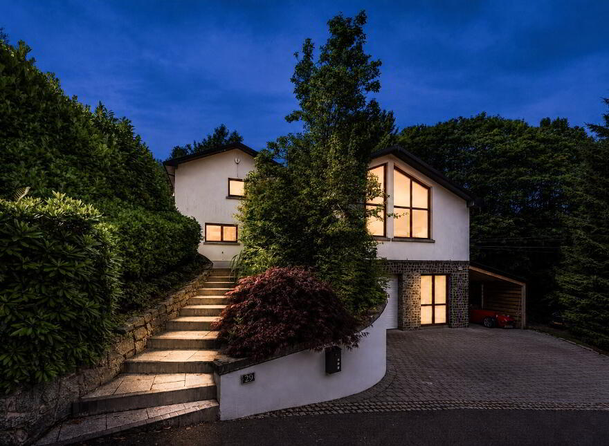29 Millvale Road, Royal Hillsborough, BT26 6HR