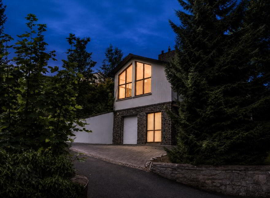 29 Millvale Road, Royal Hillsborough, BT26 6HR