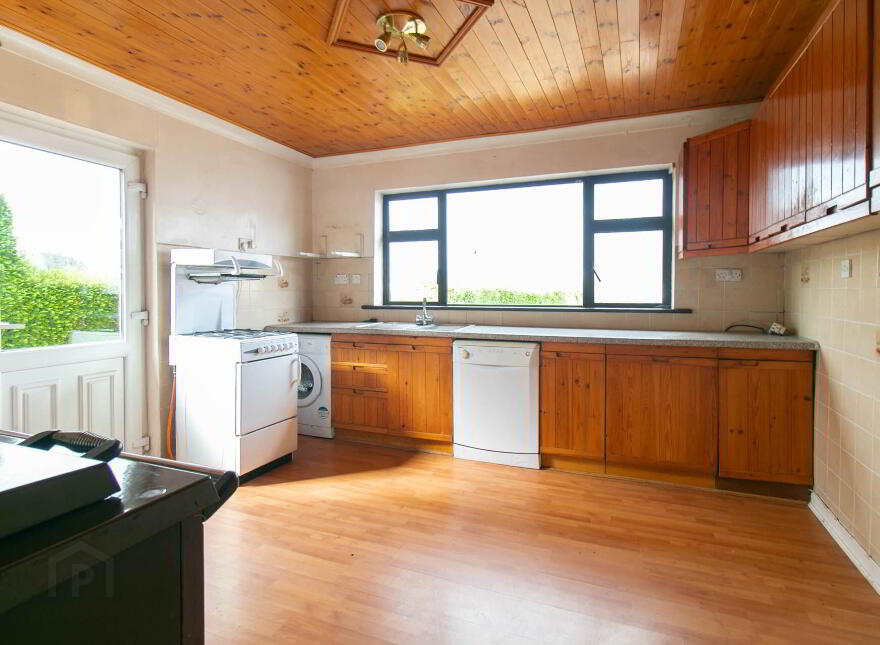 12 Percy French Park, Ballyjamesduff, A82RD34