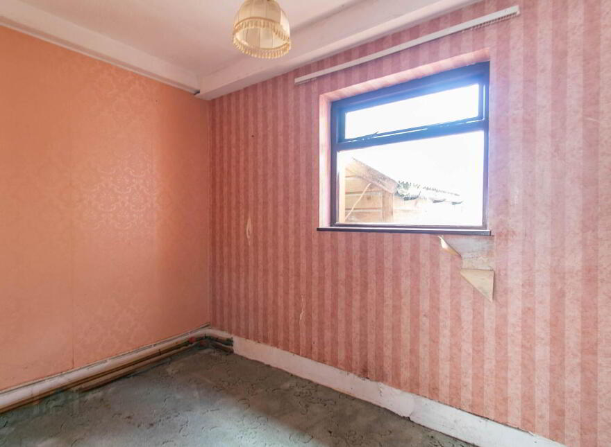 12 Percy French Park, Ballyjamesduff, A82RD34