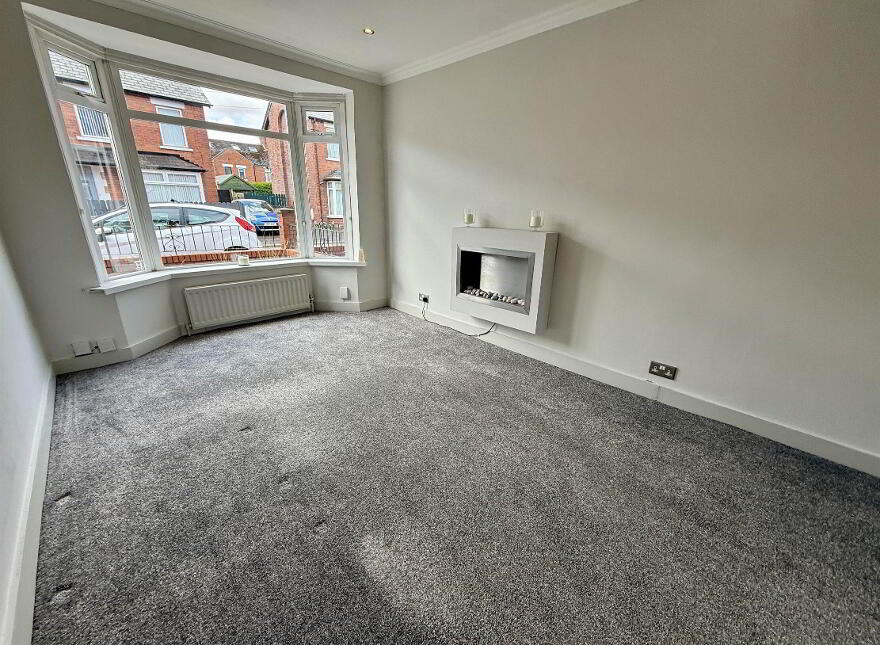 40 Loopland Drive, Cregagh, Belfast, BT6 9DX
