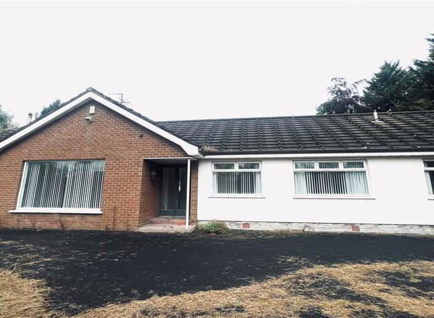 131 Dromore Road, Banbridge, BT32 4EQ