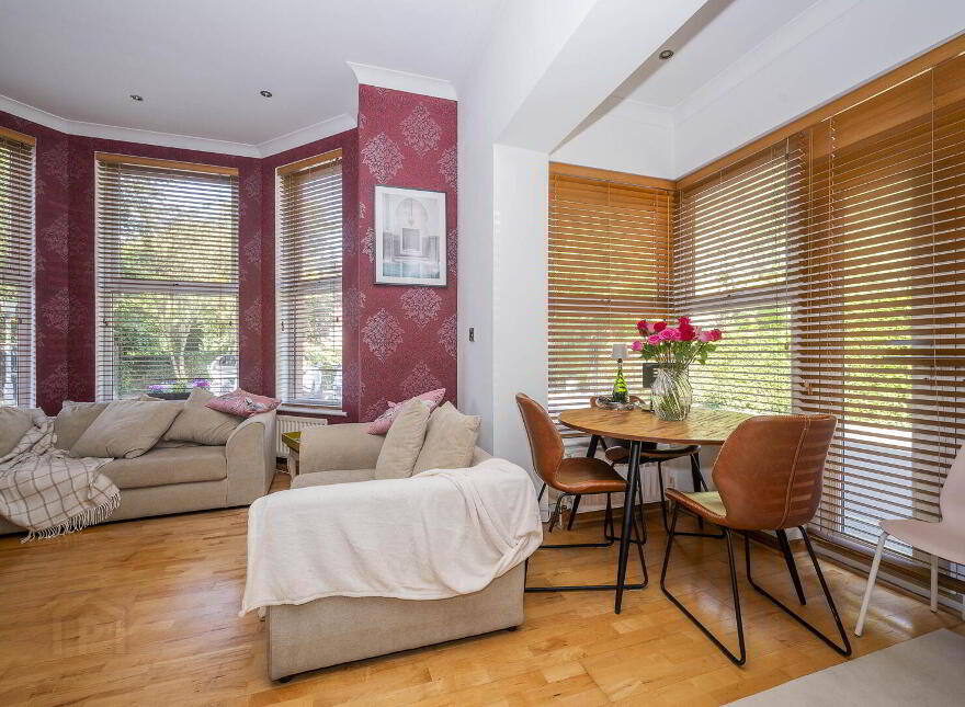 Apt 1 Earlstown Mews, 12 Annadale Avenue, Belfast, BT7 3JH