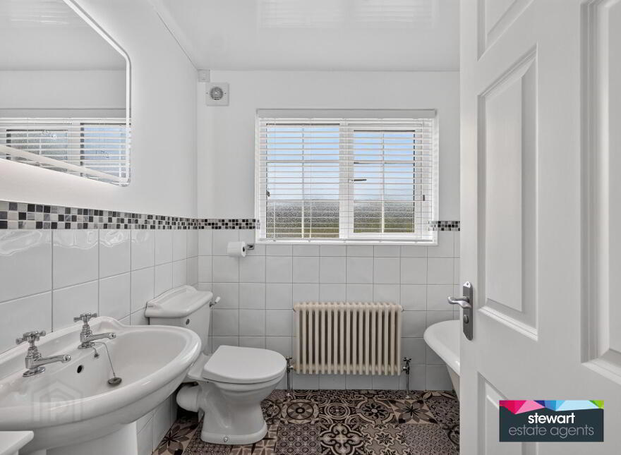 1 Village Green, Moira, BT67 0TN