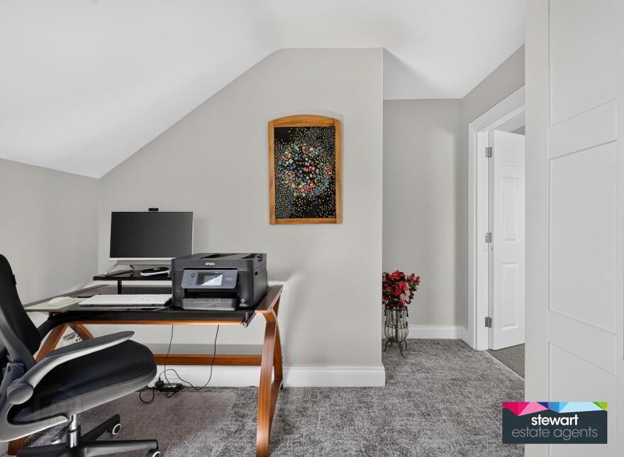 1 Village Green, Moira, BT67 0TN