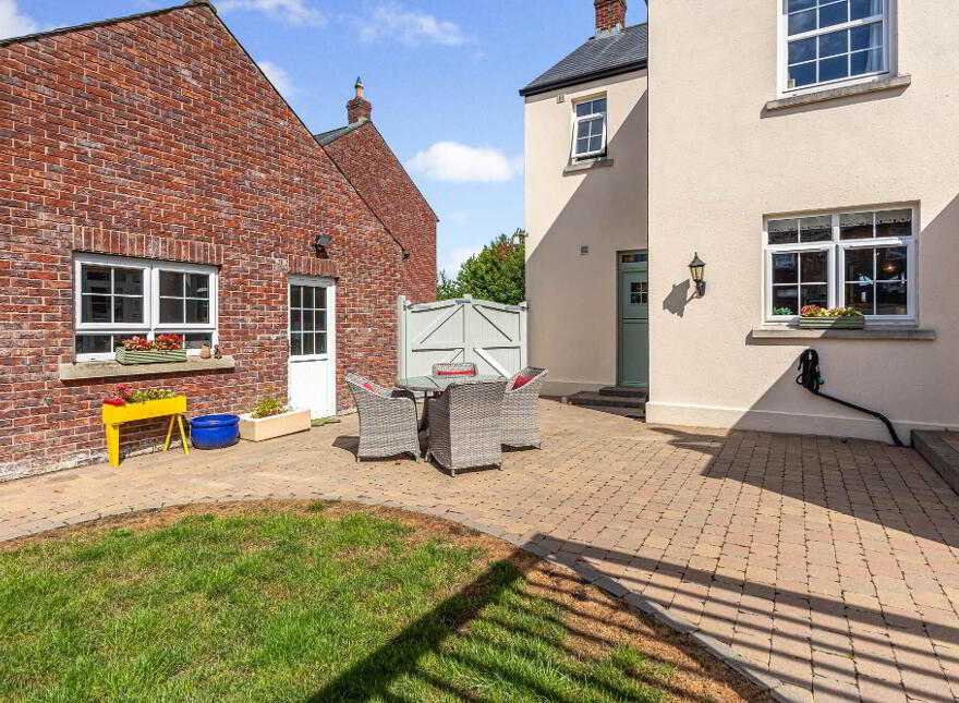 22 The Old Stables, Ballinderry Lower, Lisburn, BT28 2FY