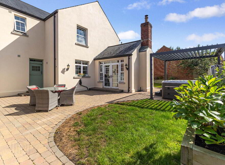 22 The Old Stables, Ballinderry Lower, Lisburn, BT28 2FY