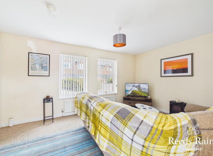 16 Downshire Hall, Ballynahinch Street, Hillsborough, BT26 6GE