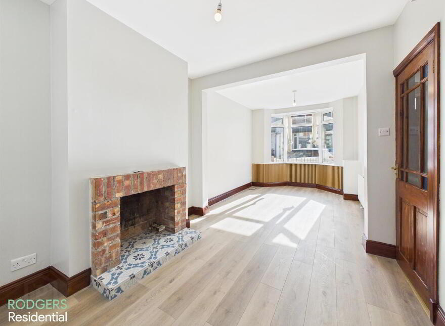 26 Colvil Street, Belfast, BT4 1PS