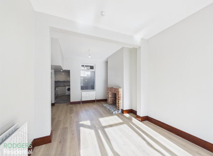 26 Colvil Street, Belfast, BT4 1PS