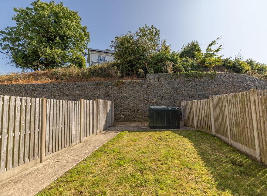 8 Belvedere Heights, Warrenpoint, Newry, BT34 3XZ