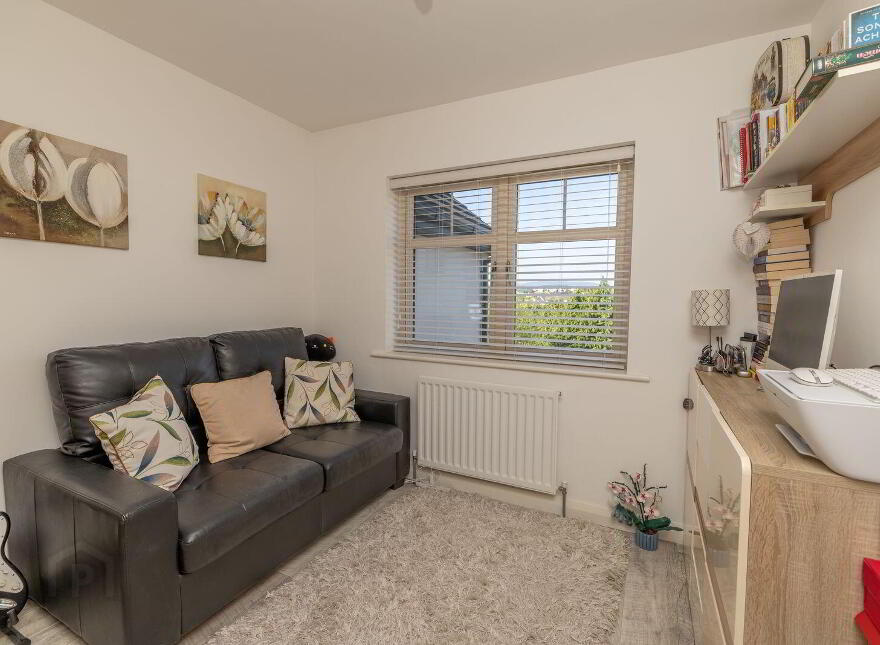 8 Belvedere Heights, Warrenpoint, Newry, BT34 3XZ