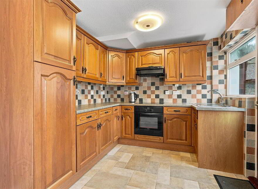 25 Mourne Crescent, Moneyreagh, BT23 6BG