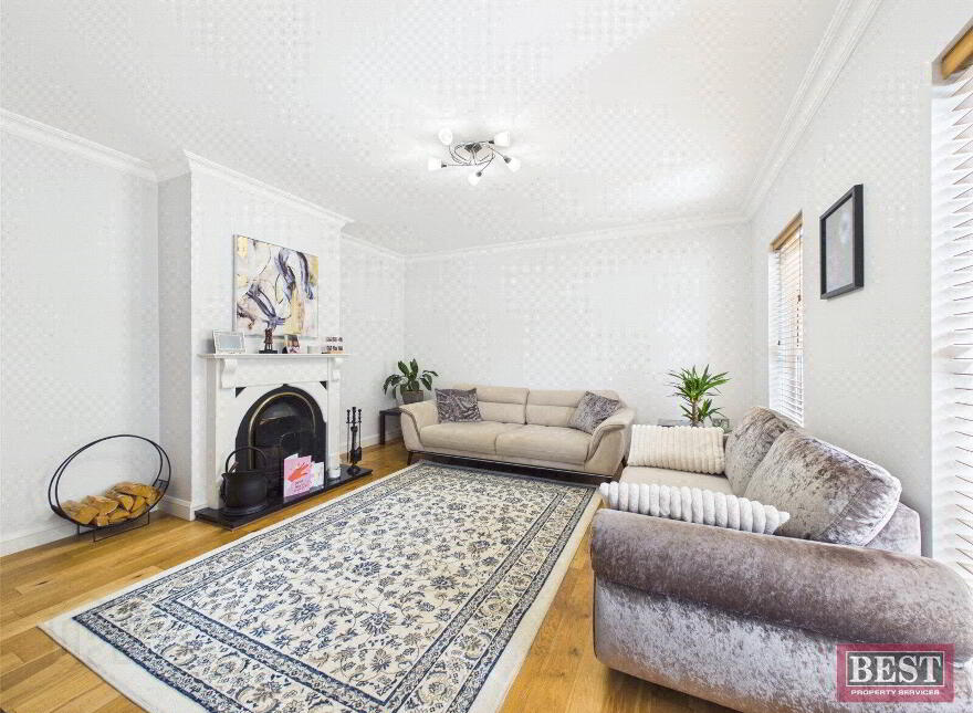 28 Chancellors Hall, Newry, BT35 8WJ