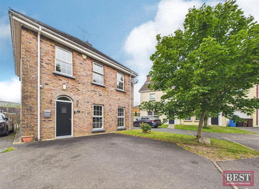 28 Chancellors Hall, Newry, BT35 8WJ