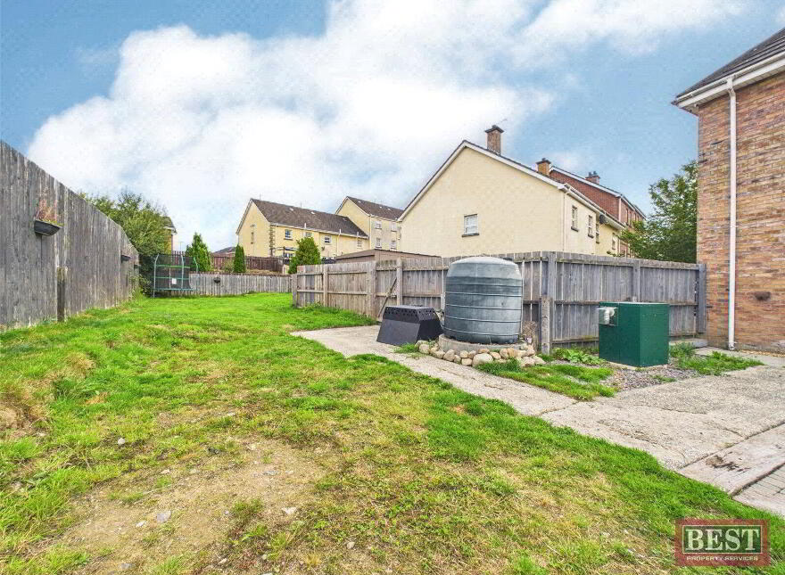 28 Chancellors Hall, Newry, BT35 8WJ
