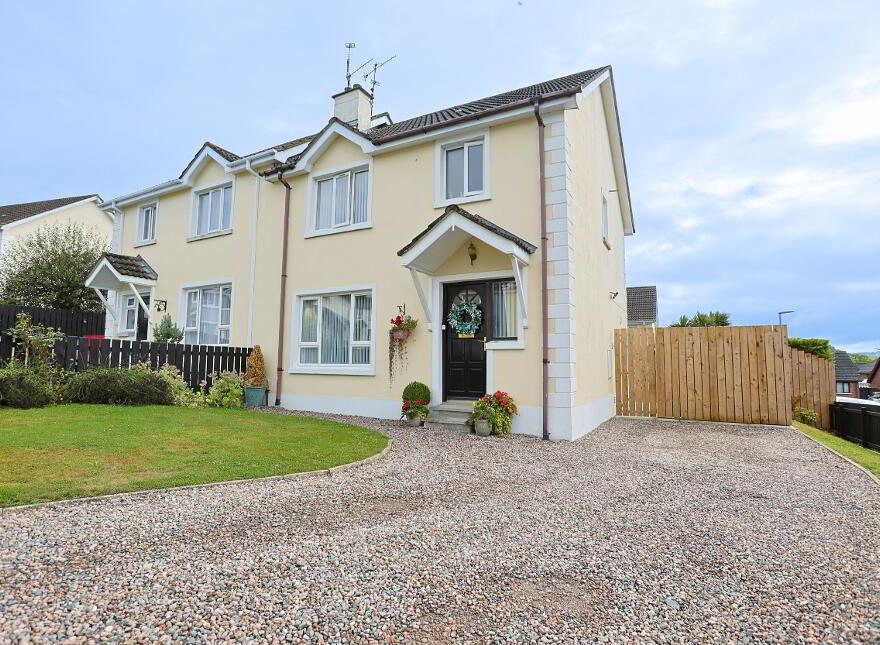 27 Hunters Hill Park, Gilford, Craigavon, BT63 6TA
